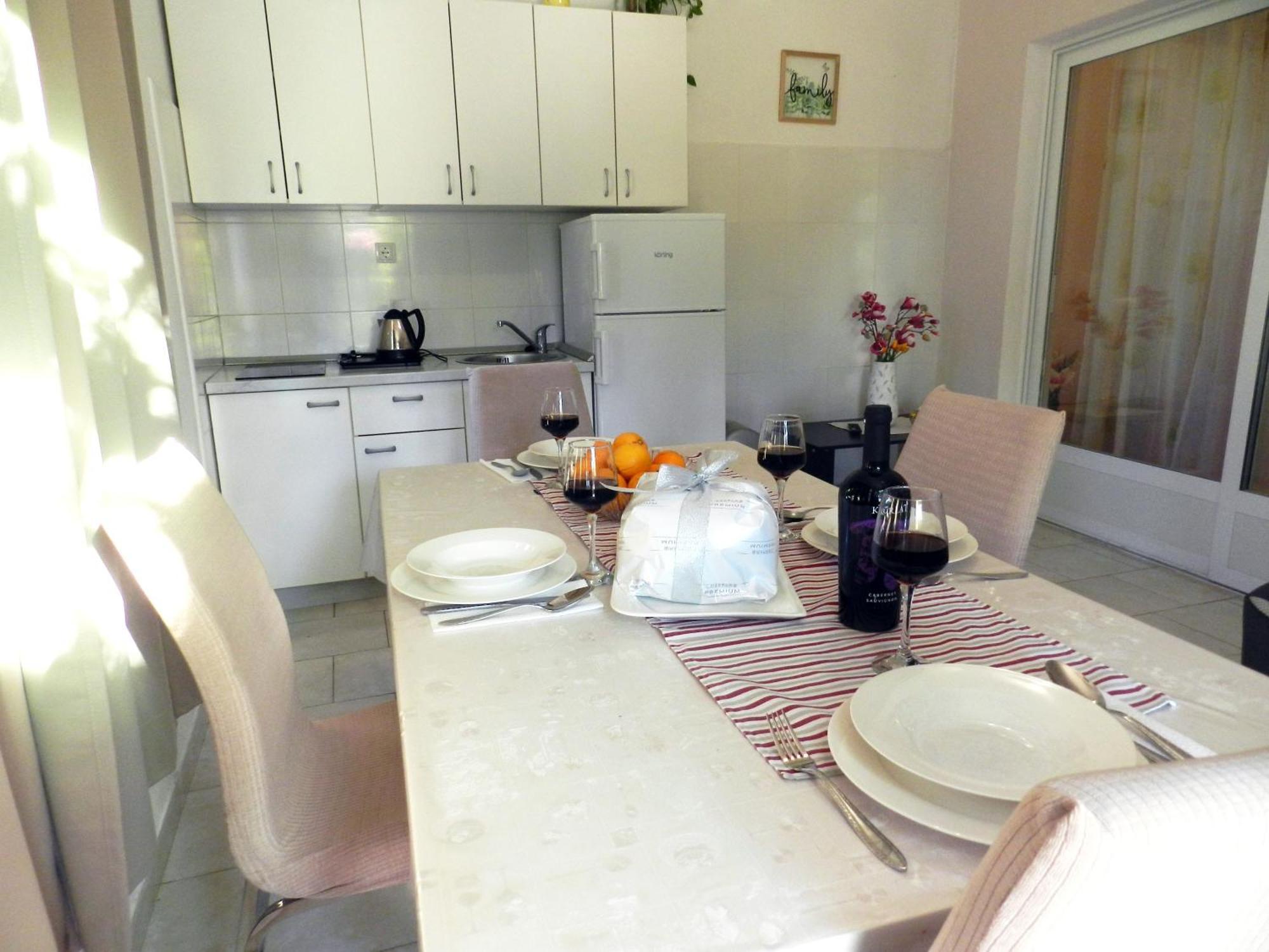 Apartment Lea Orebic